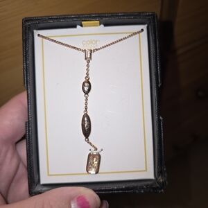 Elegant Gold Necklace with Pendant Colorstreet